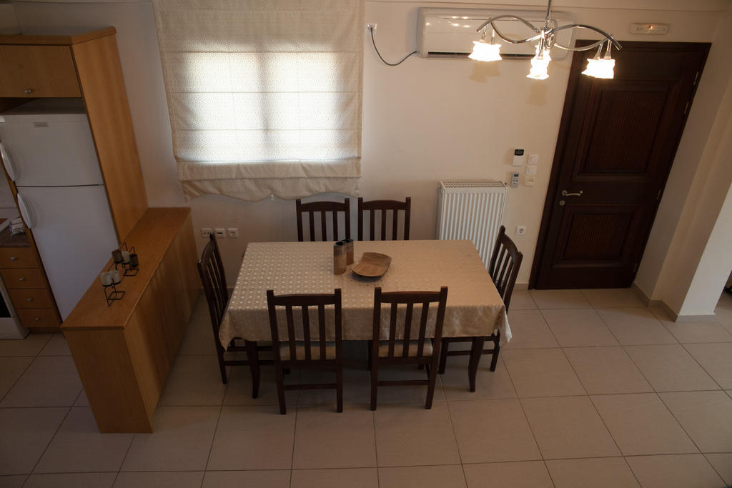 Venetiko Villas Nafpaktos Habitación foto