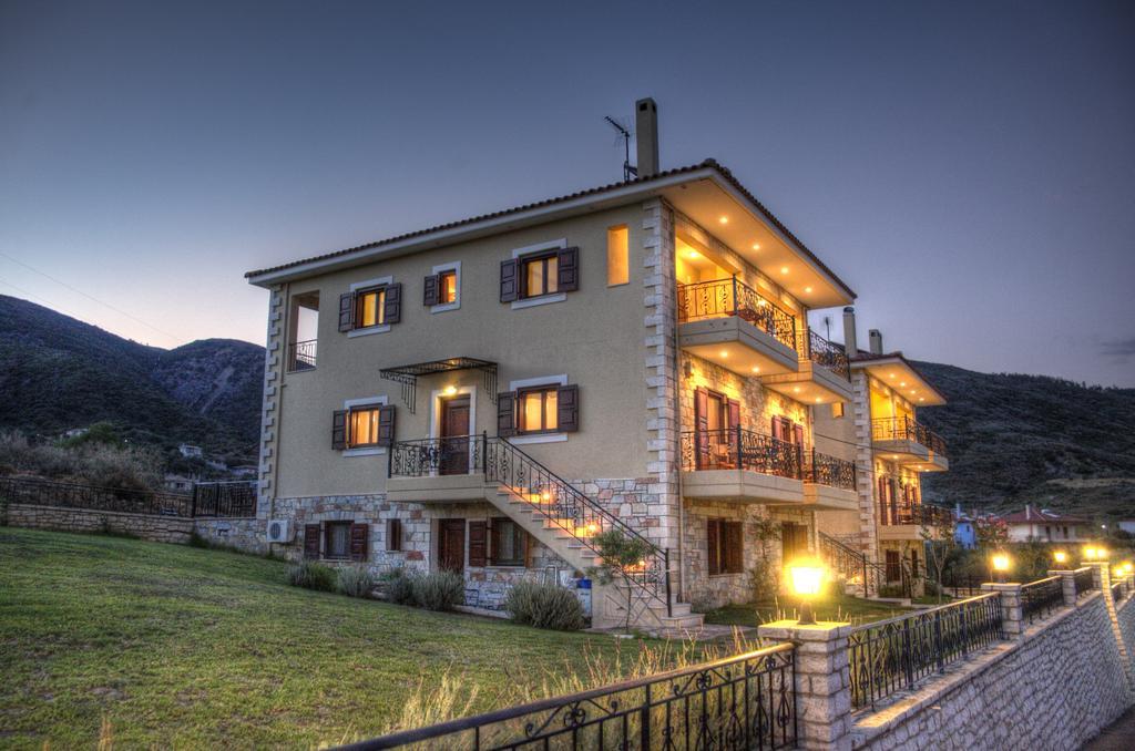 Venetiko Villas Nafpaktos Exterior foto