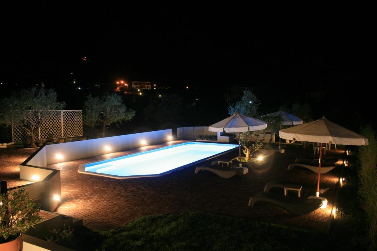 Venetiko Villas Nafpaktos Exterior foto