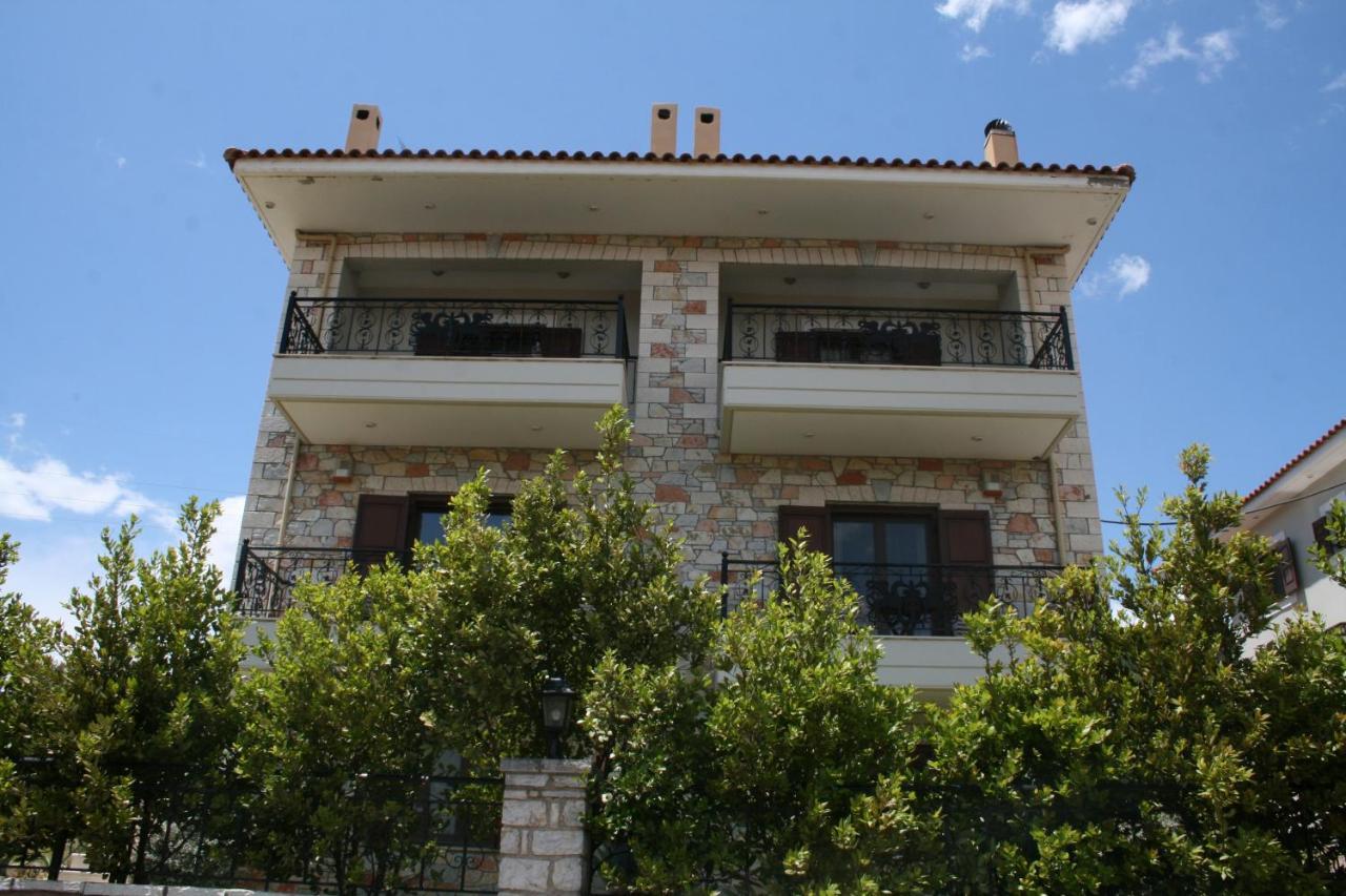 Venetiko Villas Nafpaktos Exterior foto